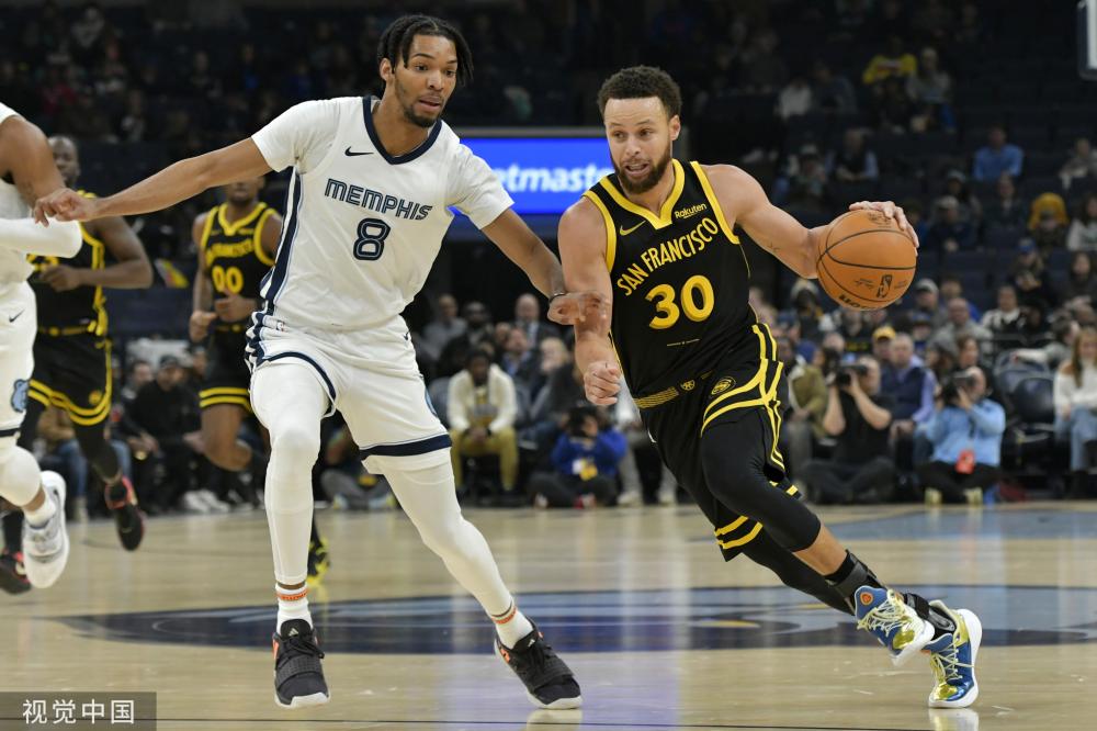 證明了他對 證明了他對